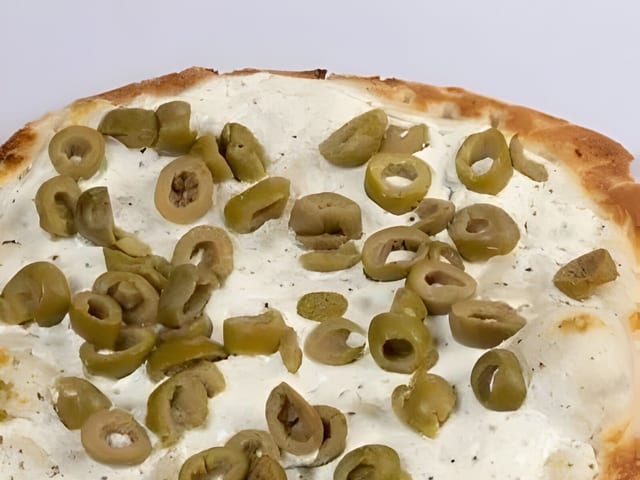 Labneh W/ Green Olives- Flat Bread.